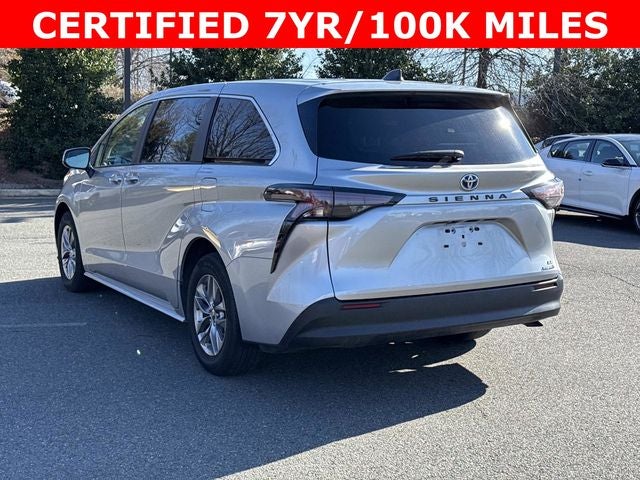 2024 Toyota Sienna LE 8 Passenger