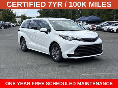2024 Toyota Sienna LE 8 Passenger
