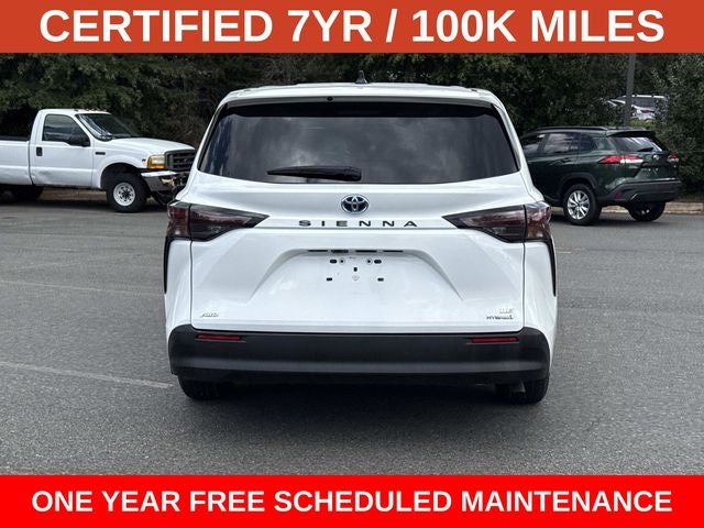 2024 Toyota Sienna LE 8 Passenger