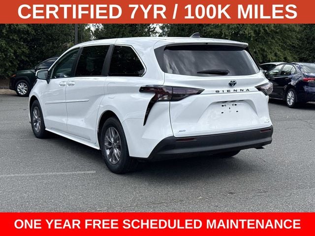 2024 Toyota Sienna LE 8 Passenger