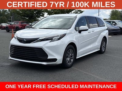 2024 Toyota Sienna LE 8 Passenger