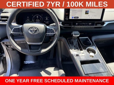 2025 Toyota Sienna XSE 7 Passenger
