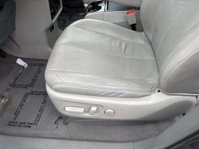 2011 Toyota Sienna XLE