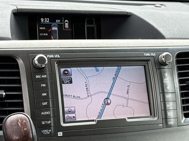 2011 Toyota Sienna XLE