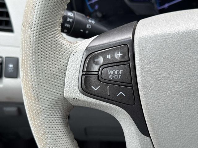 2011 Toyota Sienna XLE