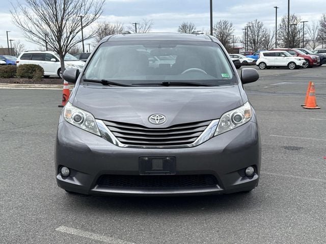 2011 Toyota Sienna XLE