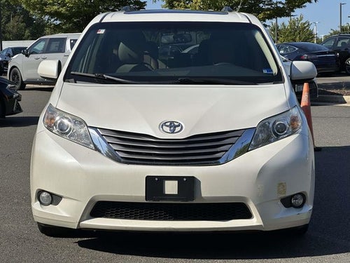 2015 Toyota Sienna XLE Premium 8 Passenger