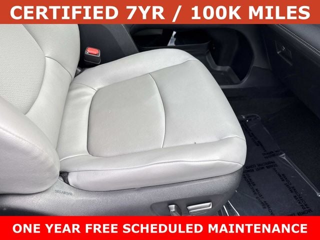 2025 Toyota Sienna XLE 8 Passenger