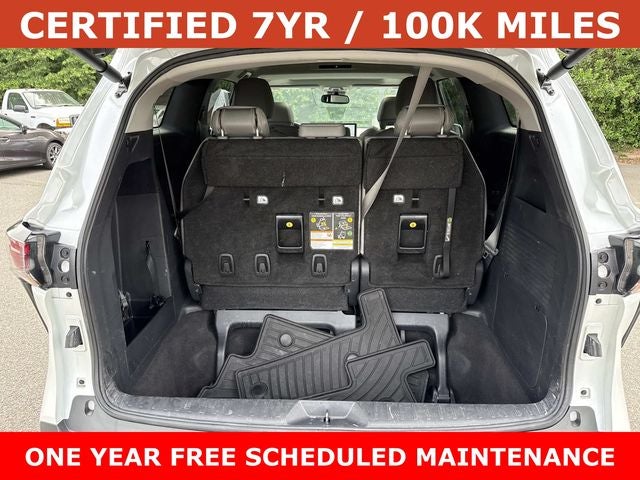 2025 Toyota Sienna XLE 8 Passenger