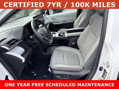 2025 Toyota Sienna XLE 8 Passenger