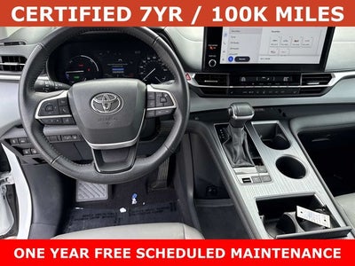 2025 Toyota Sienna XLE 8 Passenger