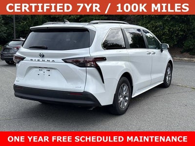 2025 Toyota Sienna XLE 8 Passenger