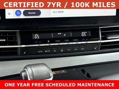 2025 Toyota Sienna XLE 8 Passenger