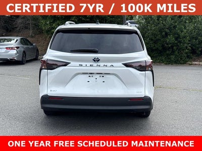 2025 Toyota Sienna XLE 8 Passenger