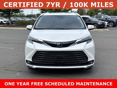 2025 Toyota Sienna XLE 8 Passenger