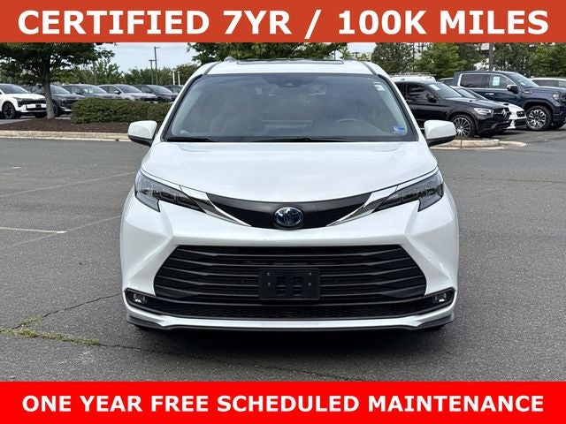 2025 Toyota Sienna XLE 8 Passenger