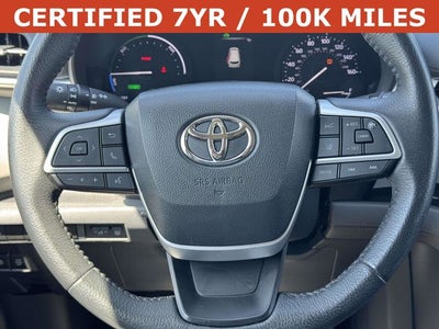 2023 Toyota Sienna XLE 8 Passenger