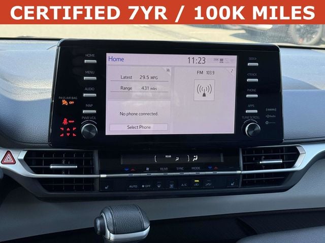 2023 Toyota Sienna XLE 8 Passenger