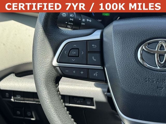 2023 Toyota Sienna XLE 8 Passenger