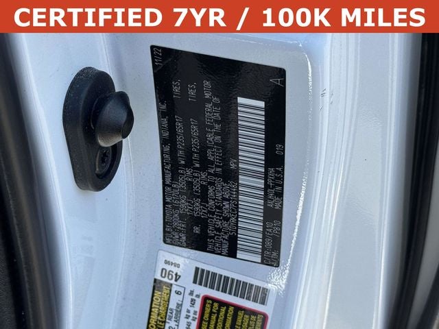 2023 Toyota Sienna XLE 8 Passenger