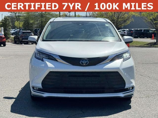 2023 Toyota Sienna XLE 8 Passenger