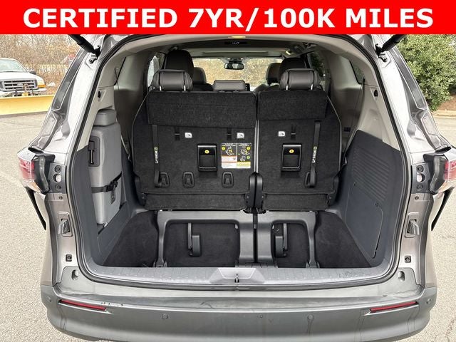 2024 Toyota Sienna XLE 8 Passenger