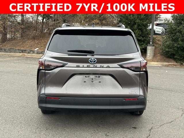 2024 Toyota Sienna XLE 8 Passenger