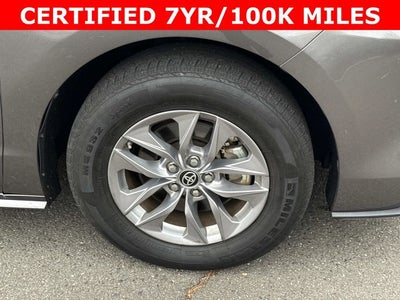 2024 Toyota Sienna XLE 8 Passenger