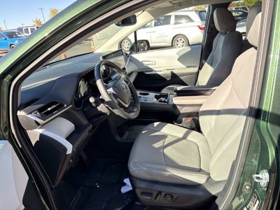 2026 Toyota Sienna XLE 8 Passenger