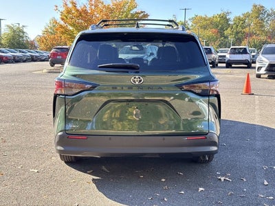 2026 Toyota Sienna XLE 8 Passenger