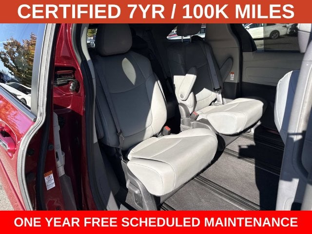 2022 Toyota Sienna XLE 7 Passenger