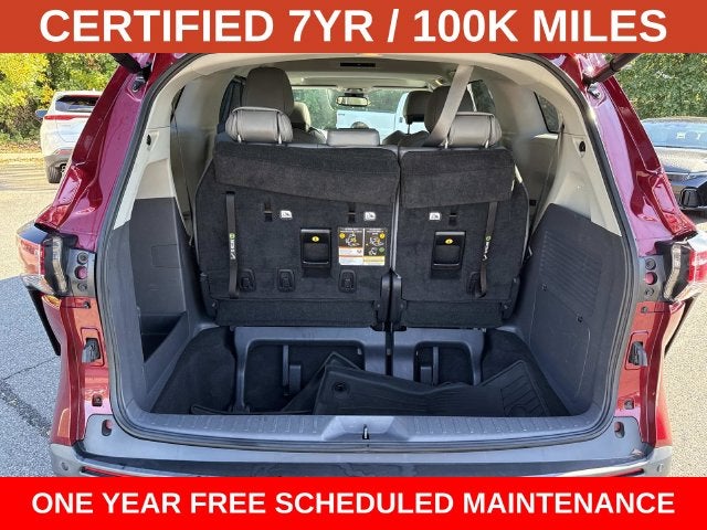2022 Toyota Sienna XLE 7 Passenger