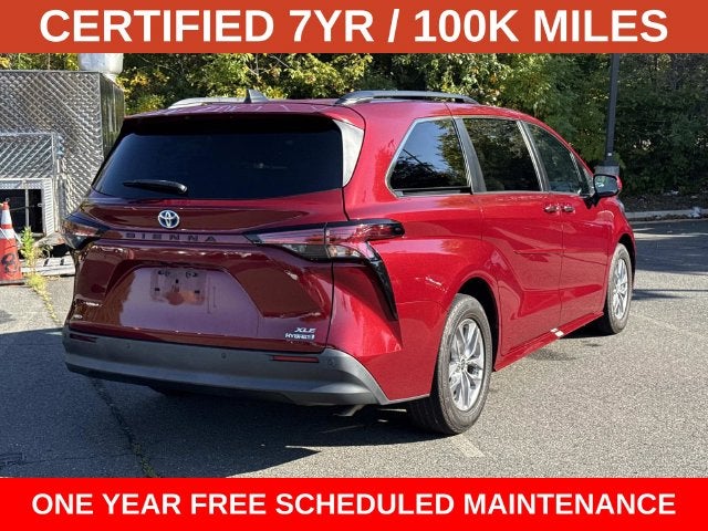 2022 Toyota Sienna XLE 7 Passenger