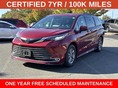2022 Toyota Sienna XLE 7 Passenger