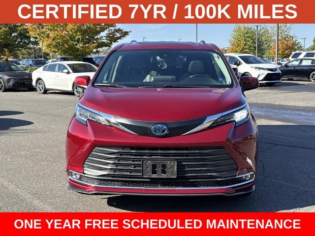 2022 Toyota Sienna XLE 7 Passenger