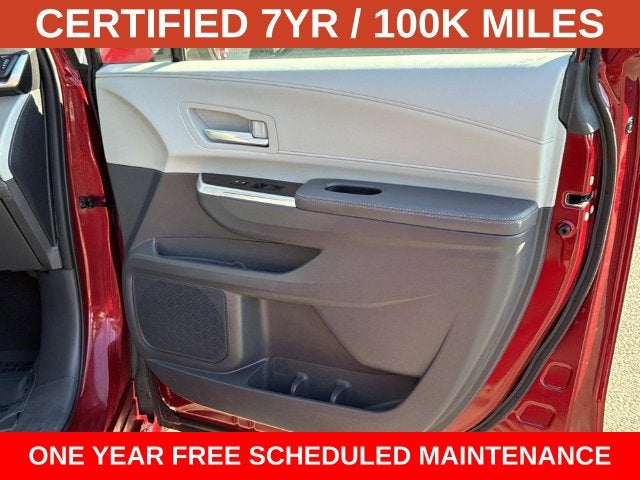 2022 Toyota Sienna XLE 7 Passenger
