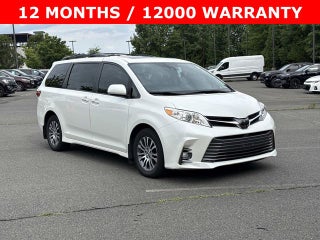 2018 Toyota Sienna XLE 8 Passenger
