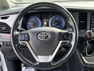 2020 Toyota Sienna Limited Premium 7 Passenger