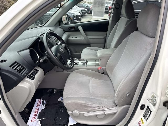 2012 Toyota Highlander Base