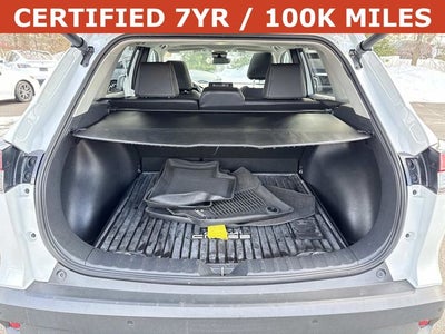 2022 Toyota Corolla Cross XLE