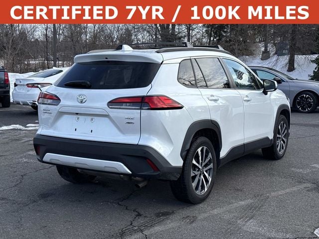 2022 Toyota Corolla Cross XLE
