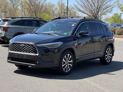 2024 Toyota Corolla Cross XLE
