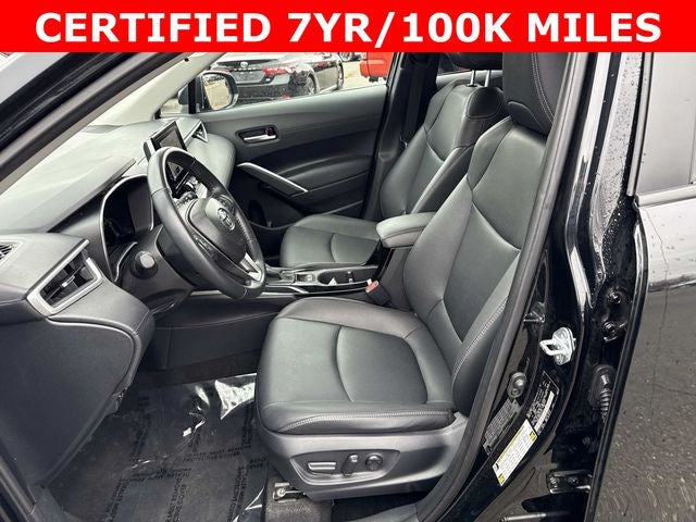 2025 Toyota Corolla Cross XLE