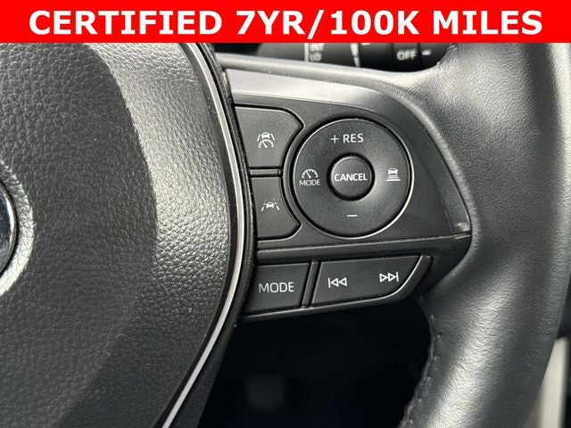 2025 Toyota Corolla Cross XLE