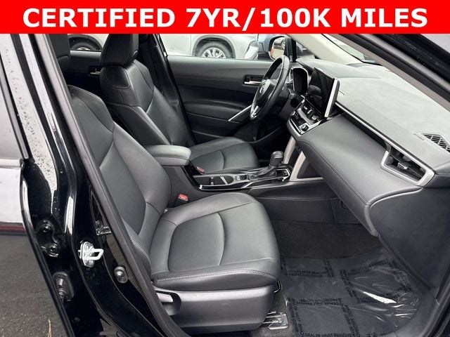 2025 Toyota Corolla Cross XLE