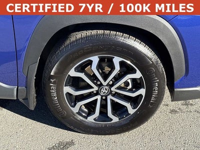 2024 Toyota Corolla Cross Hybrid SE