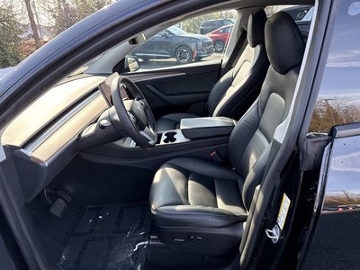 2025 Tesla Model Y Long Range