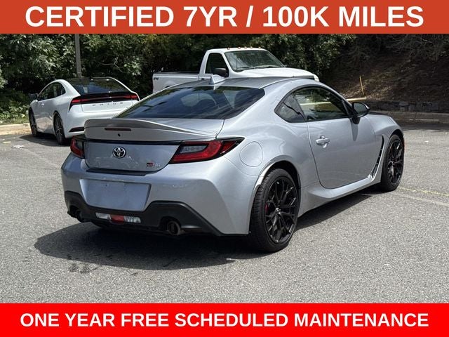 2025 Toyota GR86 Premium