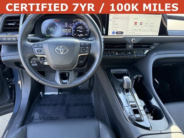 2025 Toyota Crown Signia Limited