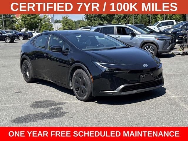 2025 Toyota Prius LE